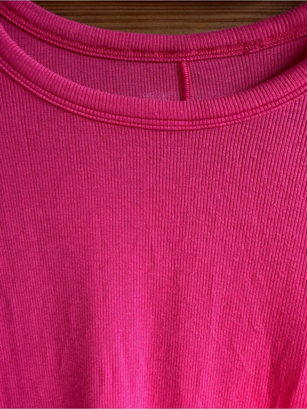 Lululemon Bright Pink Short Sleeve Tee